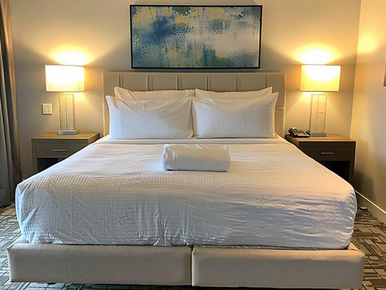 Na co zwrócić uwagę przy zakupie łóżek hotelowych